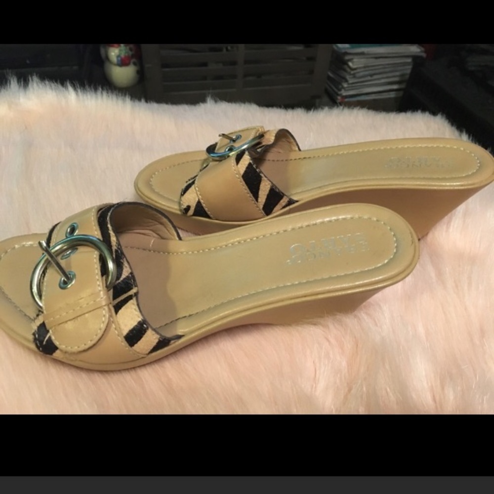 FINAL PRICE  Animal Print Wedges 8.5